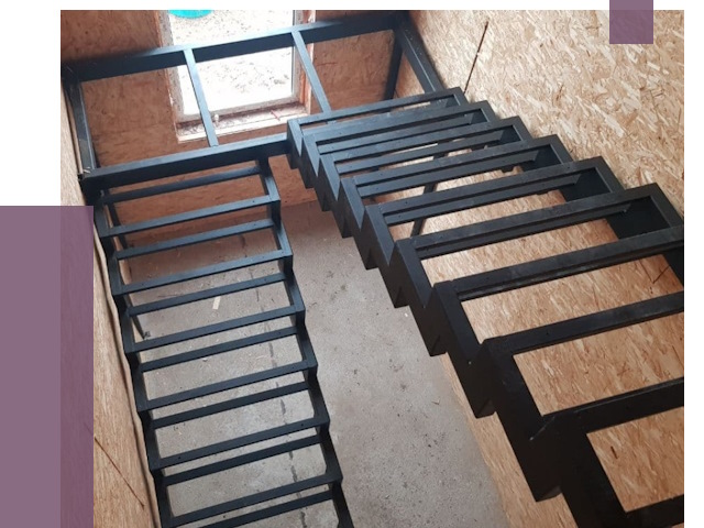 Демонтаж лестниц на металлокаркасе в Климовске от 7292 руб. за м²