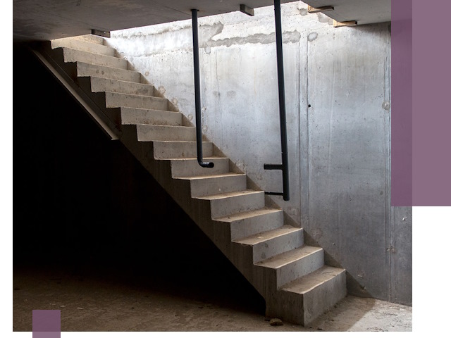 Изготовление и монтаж лестниц в подвале в Климовске