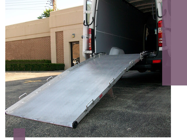 Мобильные пандусы в Климовске — производство, монтаж и аренда