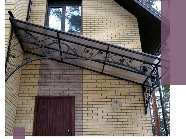 Односкатные козырьки из металла под ключ в Климовске