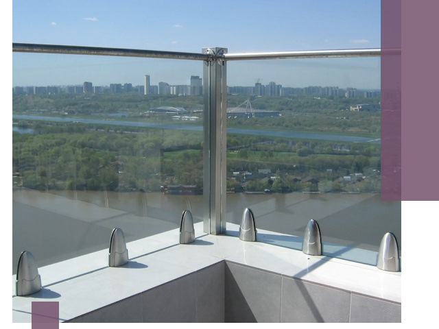 Стеклянные парапеты премиум класса в Климовске для домов и бизнесов